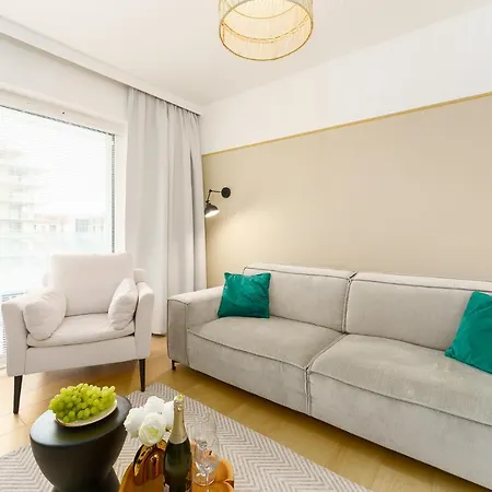 Polanki Aqua Nature Nielimitowany Dostep Do Strefy Basenowej - Saun Parking Free Apartment Kolobrzeg